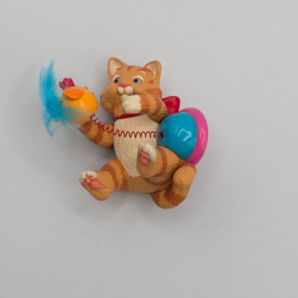 Hallmark Keepsake Mischievous Kittens 2011, 13th in Series Christmas Ornament - Picture 3 of 11